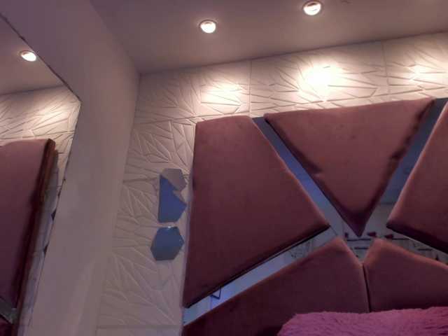 sol-angel live cam on BongaCams