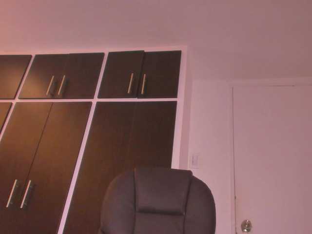 sol-angel live cam on BongaCams