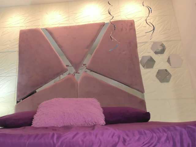 sol-angel live cam on BongaCams