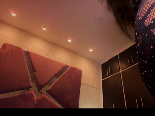 sol-angel live cam on BongaCams