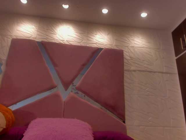 sol-angel live cam on BongaCams