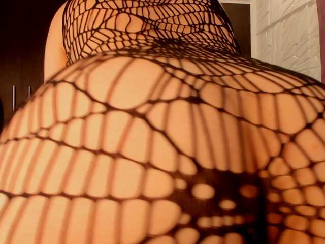 sol-angel live cam on BongaCams