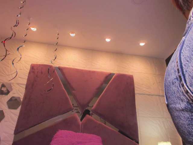 sol-angel live cam on BongaCams