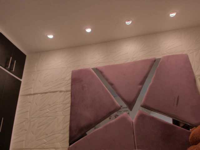 sol-angel live cam on BongaCams