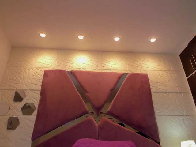 sol-angel live cam on BongaCams