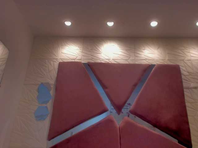sol-angel live cam on BongaCams