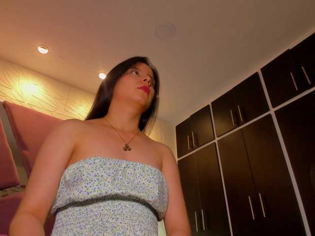 sol-angel live cam on BongaCams