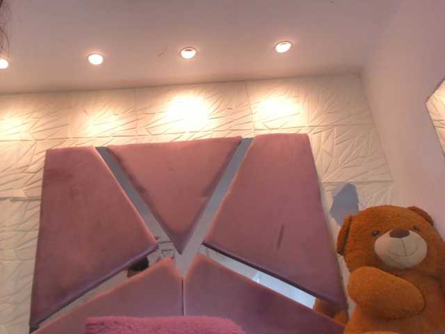 sol-angel live cam on BongaCams