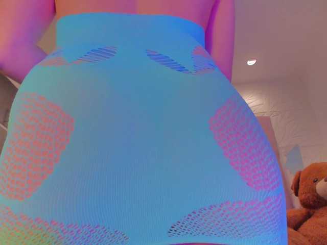 sol-angel live cam on BongaCams