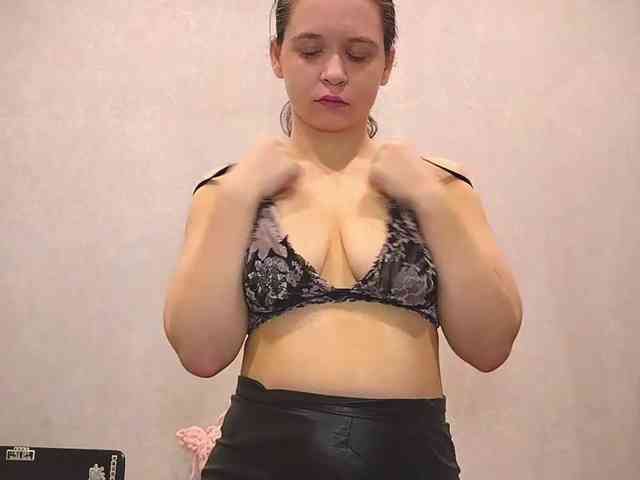 AntoniettaPettus webcam