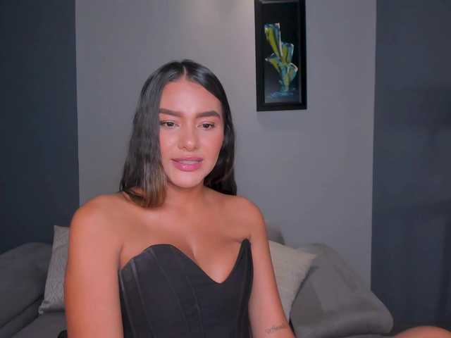 SophieWatsonX's BongaCams show and profile