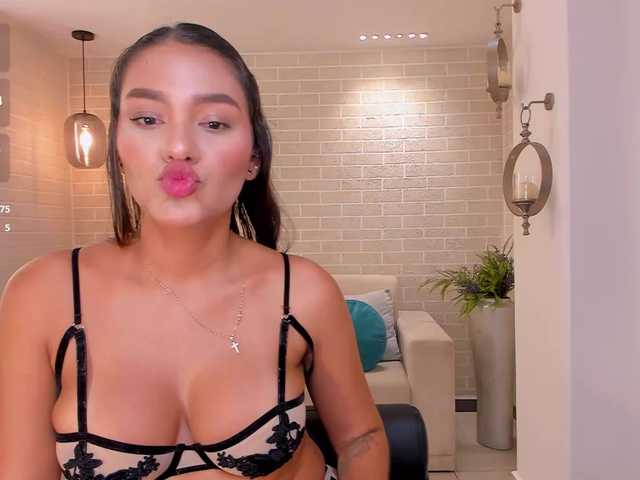SophieWatsonX