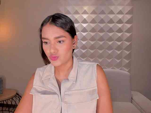 SophieWatsonX webcam