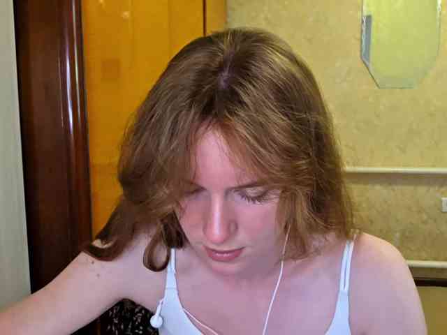 CharissePopowski webcam