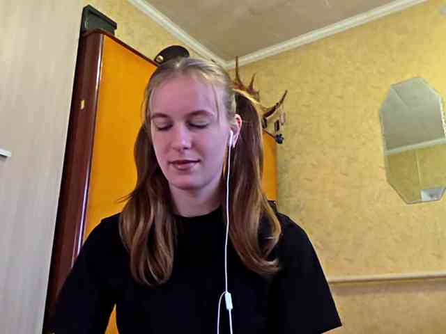 CharissePopowski webcam