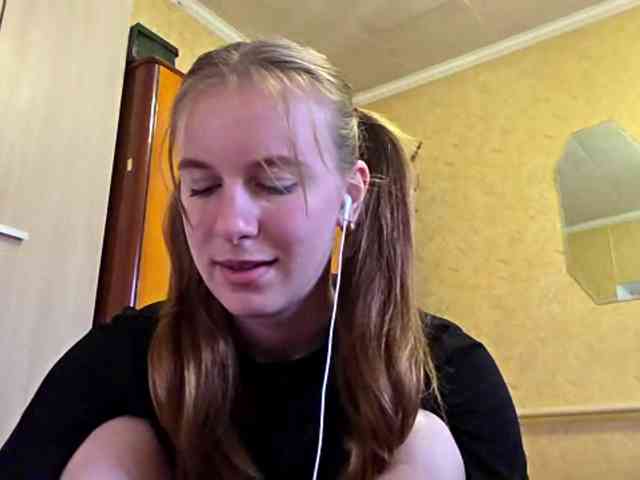 CharissePopowski webcam