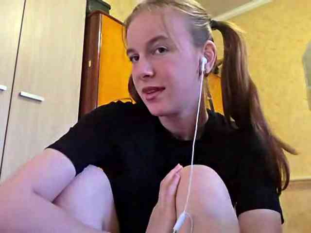 CharissePopowski webcam