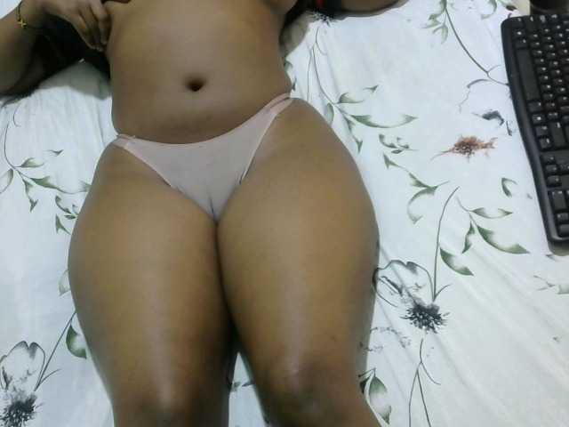 Sexy-liaby live cam on BongaCams