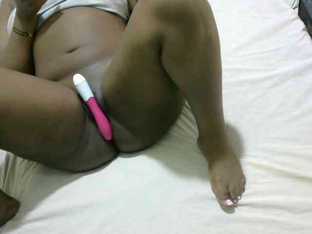 Sexy-liaby webcam