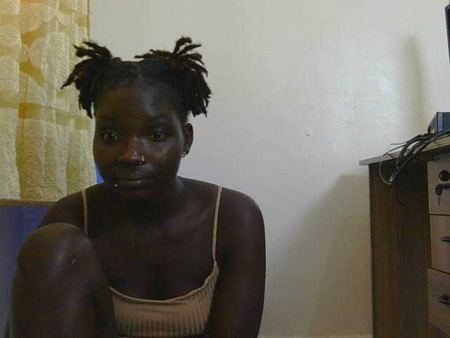 Blackbetty3 live cam on BongaCams