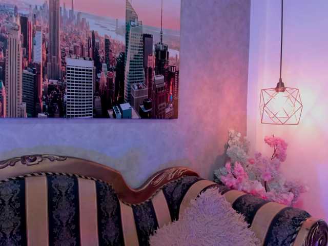 Mia-clk's BongaCams show and profile