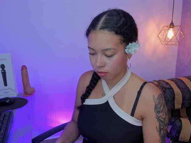 Mia-clk webcam