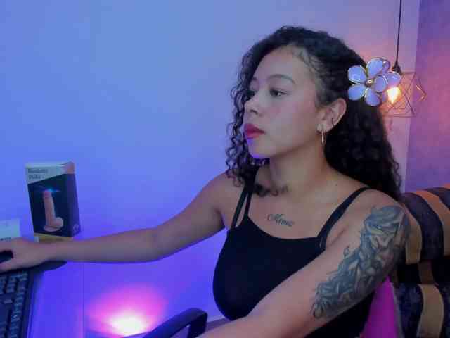 Mia-clk webcam