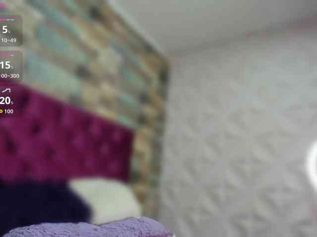 LITTLE-NESSA webcam
