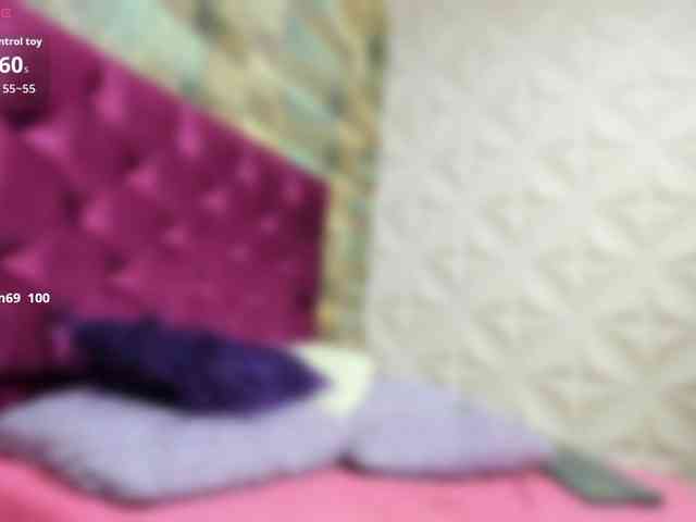 LITTLE-NESSA webcam