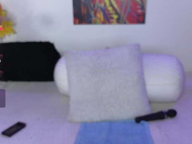 LittleSky live cam on BongaCams