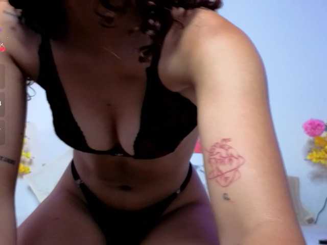 LittleSky live cam on BongaCams
