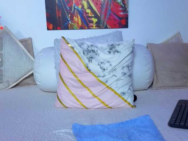 LittleSky live cam on BongaCams