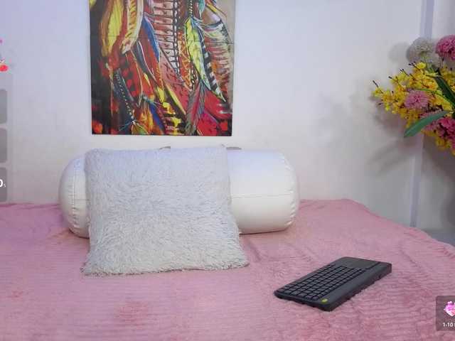 LittleSky live cam on BongaCams