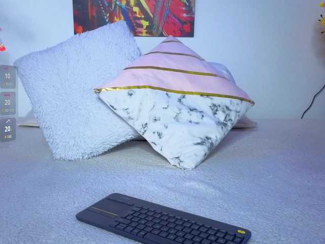 LittleSky live cam on BongaCams