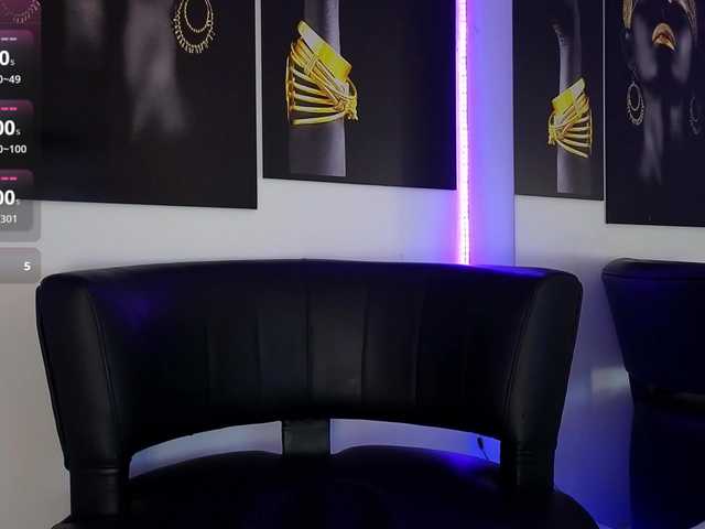 LittleSky live cam on BongaCams