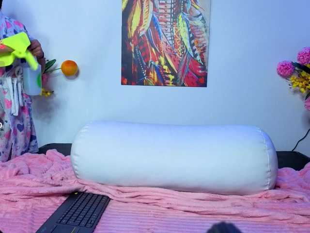 LittleSky live cam on BongaCams