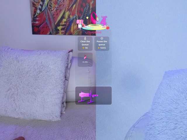 LittleSky live cam on BongaCams