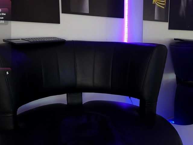 LittleSky live cam on BongaCams