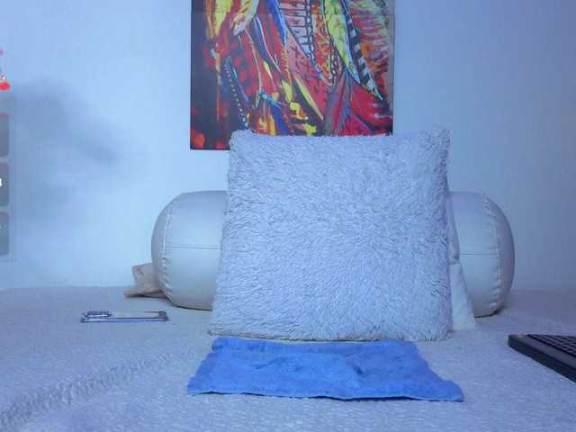 LittleSky live cam on BongaCams