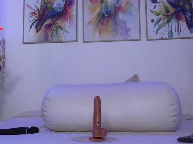 LittleSky live cam on BongaCams