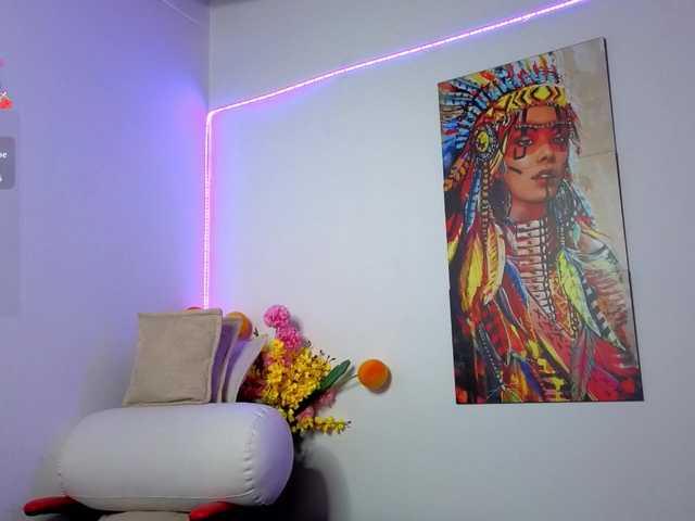 LittleSky live cam on BongaCams