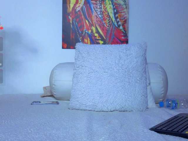 LittleSky live cam on BongaCams