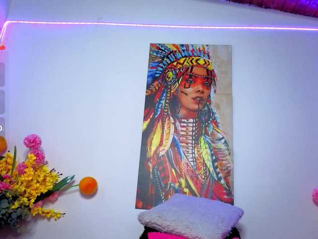 LittleSky live cam on BongaCams