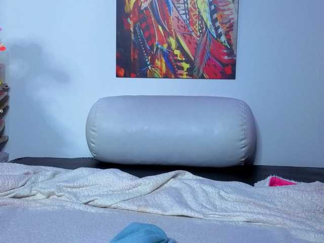 LittleSky live cam on BongaCams