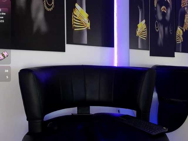 LittleSky live cam on BongaCams