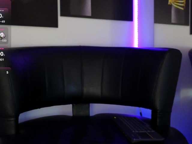 LittleSky live cam on BongaCams