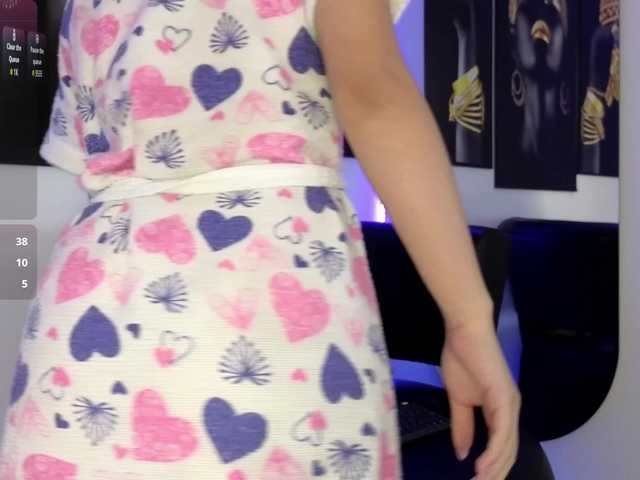 LittleSky live cam on BongaCams