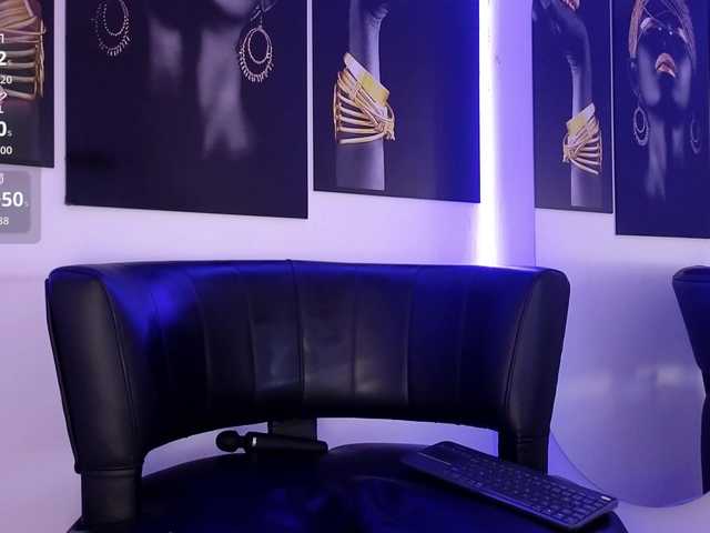 LittleSky live cam on BongaCams