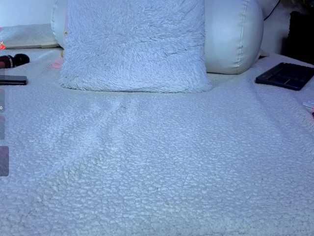 LittleSky live cam on BongaCams