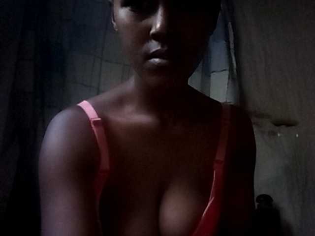 totogal02 Live Cam and Statistics on UnifiedCams